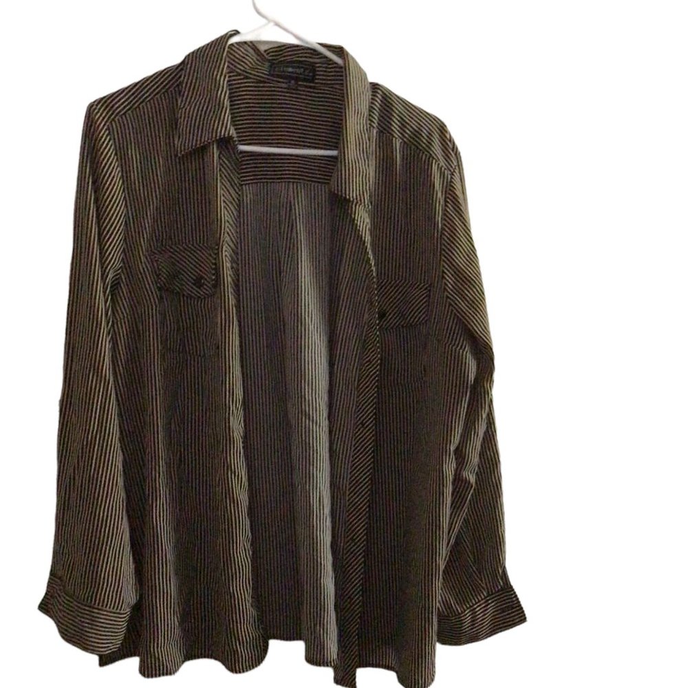 ELEMENTZ BLACK AND GRAY LONG SLEEVE BUTTON DOWN SIZE XL
